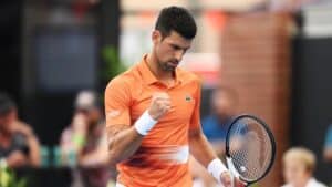 Novak Djokovic gần như “bất bại”, tiến vào tứ kết Adelaide International 1