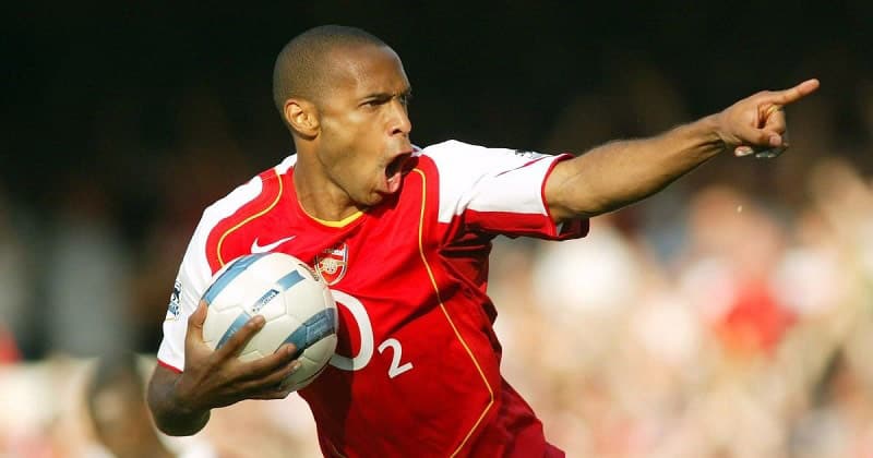 Cầu thủ mang áo số 14 nổi tiếng Thierry Henry